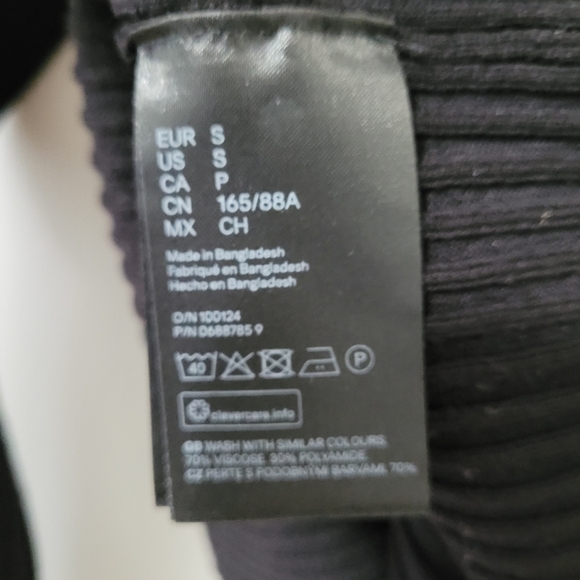 Ribbed One shoulder Long Sleeve Shirt - Picture 4 of 4